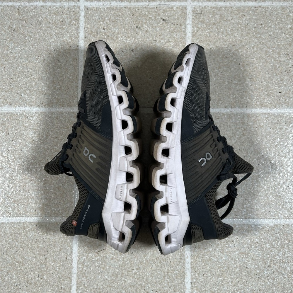 On Cloud Running Shoes for Women - Olive/Black - Picture 7 of 10